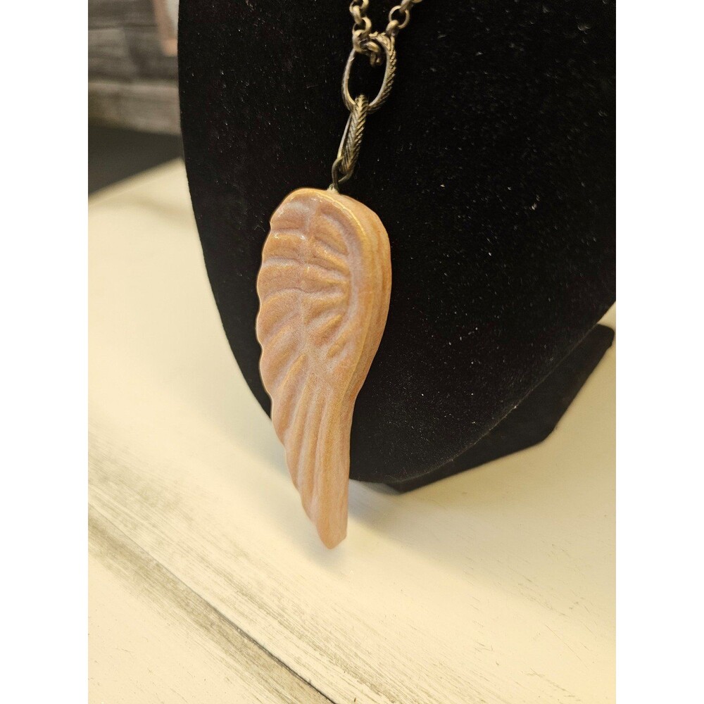 Pink carved angel Wing Necklace Natural Stone Rock pendant costume crystal